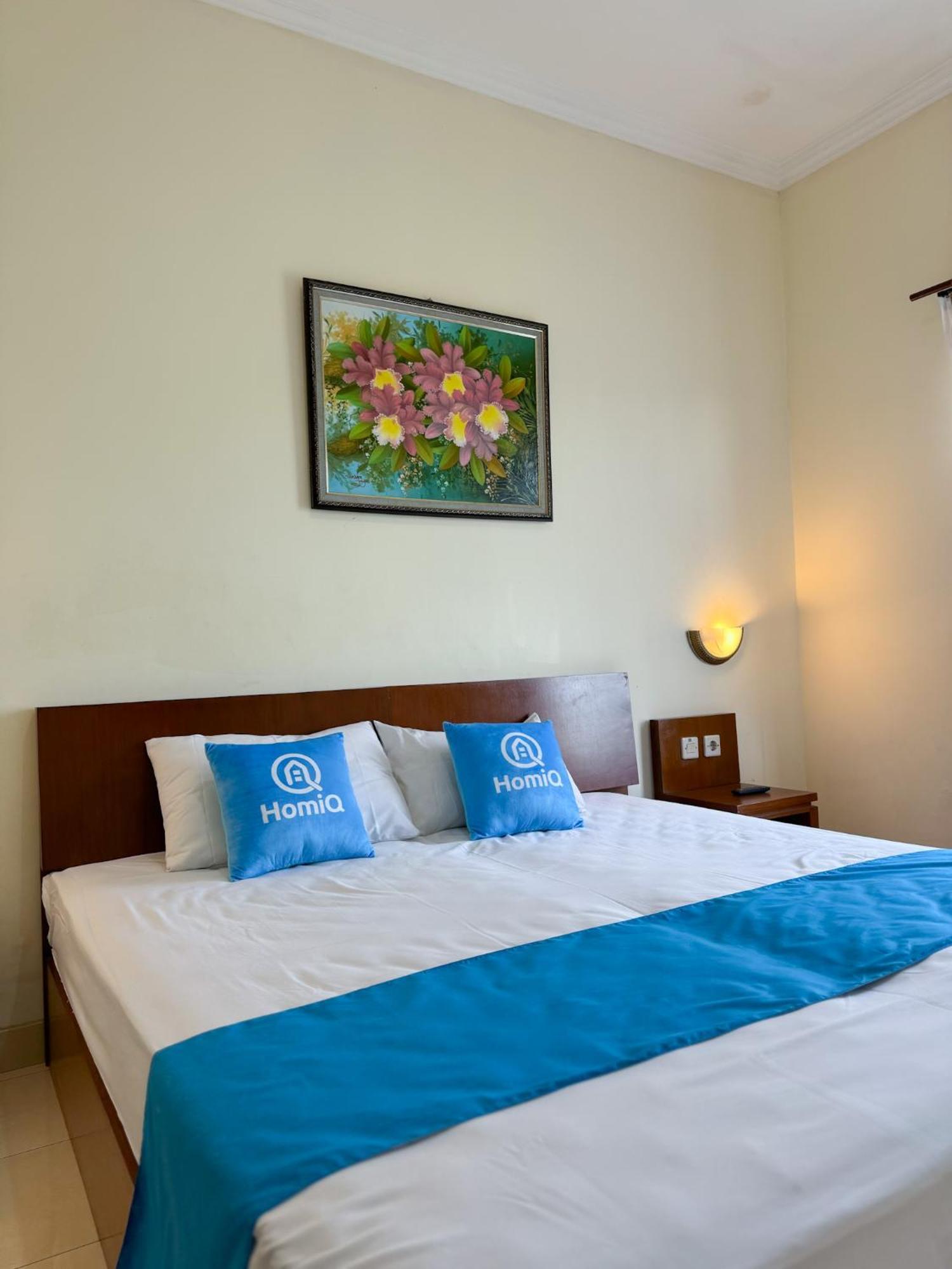 Adiputra Guesthouse 2 By Homiq Ngabean Extérieur photo